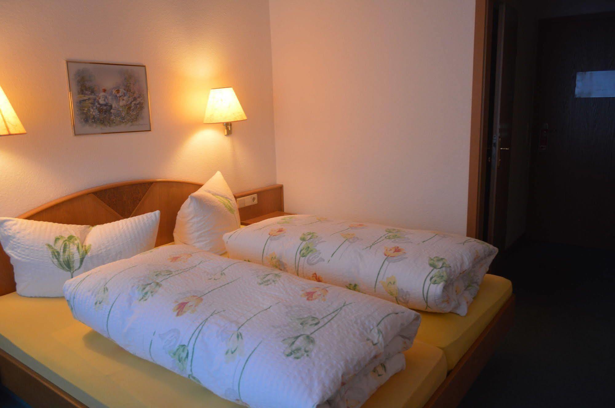 Garni Hotel Adler Post Baiersbronn Extérieur photo